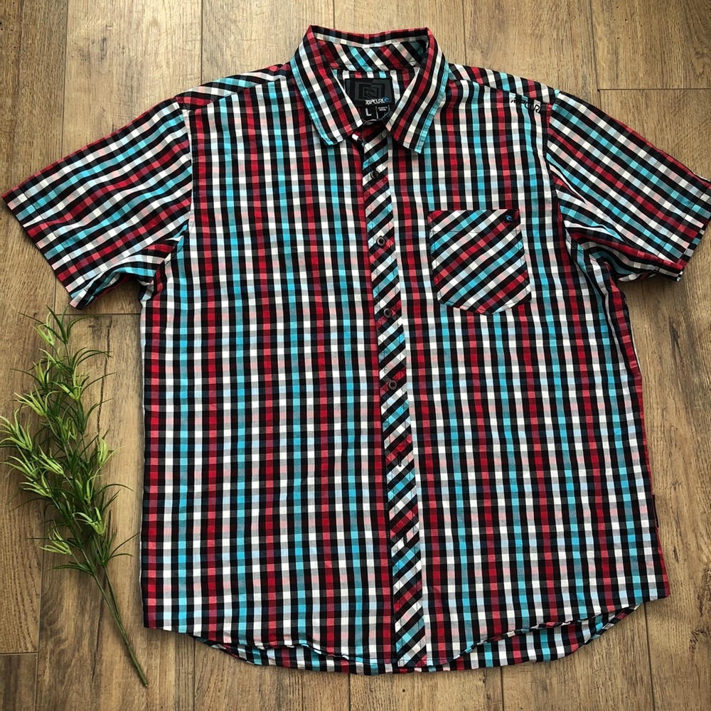 Rip Curl Men’s size-Large - Casual- Button down